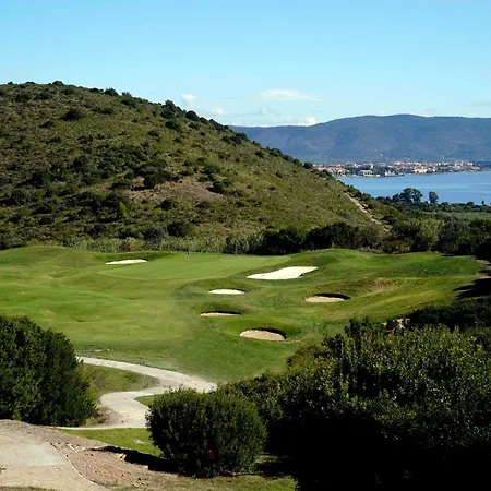 Argentario Golf فيلة *